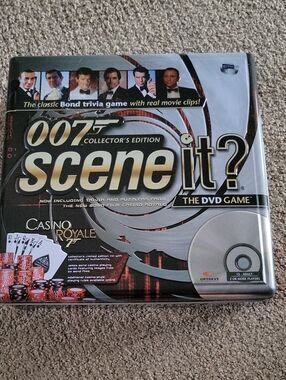 Scene Weaver 007 Scene It? Collector's Edition DVD Game - Silver, Black, Gold